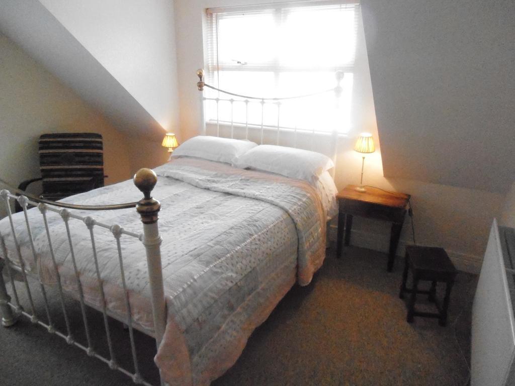 The Old Manse B & B Ballycastle Ruang foto